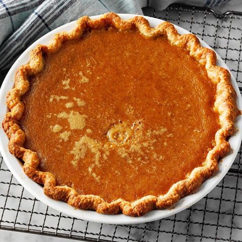 Fresh Pumpkin Pie Cook Fresh Pumpkin, Pumpkin Pie Desserts, Fresh Pumpkin Pie Recipe, Coconut Sweet Recipes, Cranberry Meringue Pie, Make Ahead Dishes, Making Pumpkin Puree, Apple Stack Cake, Pie With Puff Pastry