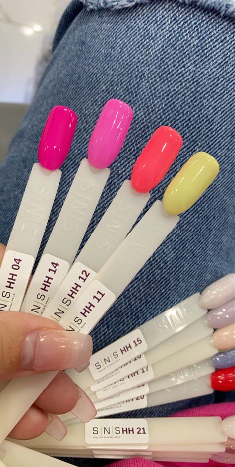 SNS Dip Nail Summer Colors Pink Yellow Summer Nail Paint Colors, Summer Nails With Tan Skin, Solid Summer Nails 2023, Nail Colors For School, Nail Colors For Florida Vacation, Summer Dip Nail Colors 2020, Summer Powder Dip Nails 2023, Dip Powder Nails Pastel Colors, Summer Time Nails Colors