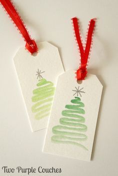 Super cute (and easy!) holiday gift tag idea - paint abstract trees with watercolors! More Tags Diy, Gift Tags Diy, Watercolor Christmas Cards, Holiday Gift Tags, Diy Christmas Cards, Watercolor Christmas, Christmas Tags, Noel Christmas, Christmas Gift Wrapping