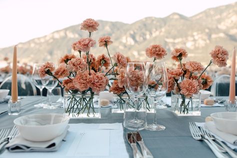 Carnation Wedding Centerpieces, Carnation Centerpieces, Carnation Wedding, Wedding Floral Design, Florence Wedding, Spanish Wedding, Lake Como Wedding, Carnation Flower, Floral Designer