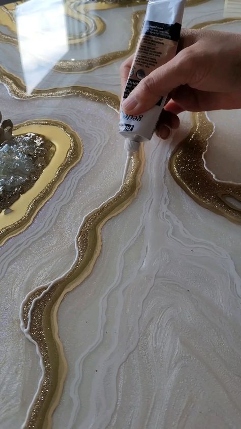 SERIOUSLY! I am SO into this resin geode artwork!! Infused with real crystal quartz and gold leaf with quartz chips..SHEESH! Available to… | Instagram Geo Resin Art, Resin Geode Painting, Emerald Geode Art, Resin Geode Art With Crystals, Resin Geode Art Pink, Clock Craft, Resin Crafts Tutorial, Geode Art, Resin Supplies