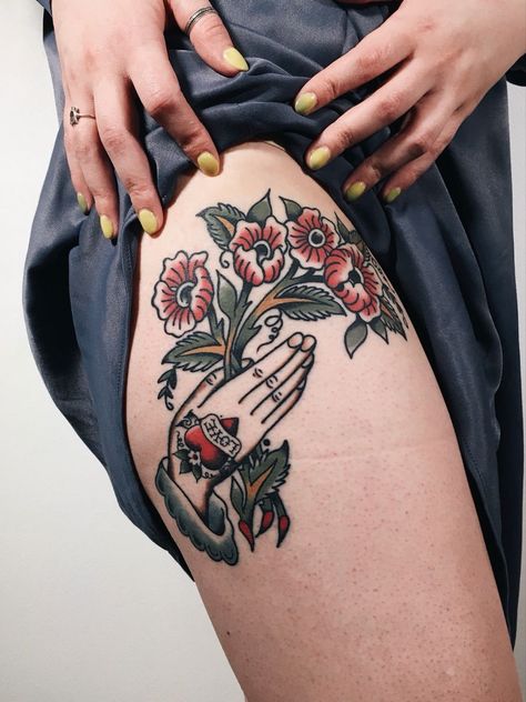 Traditional Hip Tattoos Women, Woman Upper Arm Tattoo, Thigh Tattoo Traditional, Traditional Rib Tattoo, Thigh Tattoos Women Traditional, Traditional Thigh Tattoo, Flower Tattoo On Ribs, Upper Thigh Tattoos, Inner Bicep Tattoo