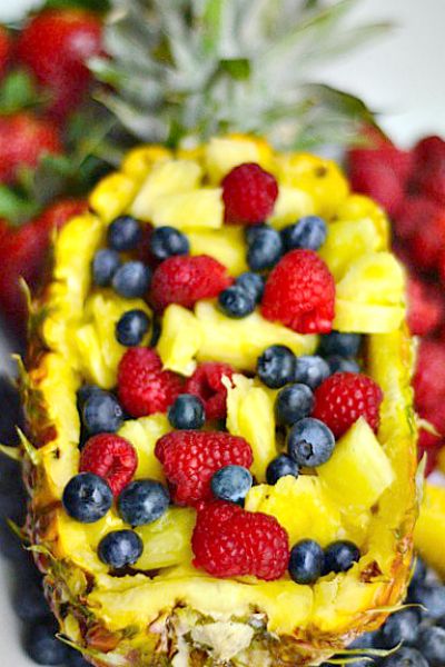 4-Ingredient Fruit Salad and a Pineapple Boat Pineapple Boats, Fruit Trays, Veggie Tray, Fruit Dishes, Party Platters, Fruit Salads, Fruit Salad Recipes, Fruit Tray, Snack Mix