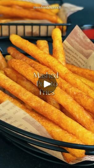 Mashed Potato French Fries, Mashed Potato Fries, How To Make Fries, Mash Potatoes, French Fried Potatoes, Fries Recipe, Potato Fries, Fruit Dishes, Mashed Potato