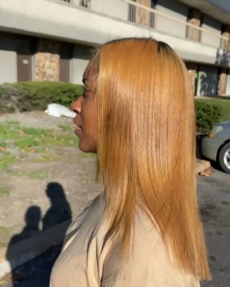 Honey Blonde On Dark Skin, Honey Blonde 4c Hair, Honey Blonde Hair Dye, Honey Blonde Natural Hair, Messy Braided Hairstyles, Black Hair 90s, Hair 90s, Jar Of Honey, Blonde Natural Hair