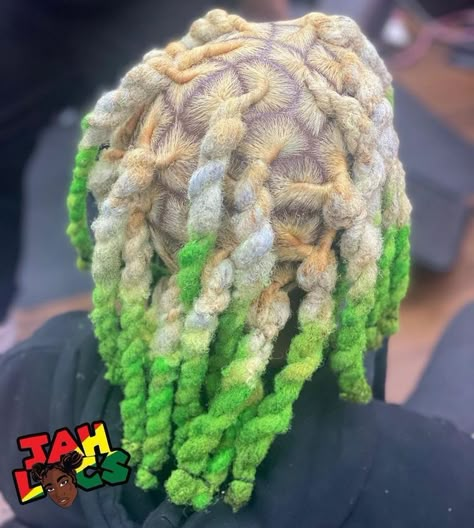 2 Color Dreads, Hair Dye Ideas Dreads, Green And Blonde Locs, Hair Color Ideas For Dreads, Dread Hair Color Ideas, Green Locs Men, Dread Color Ideas Locs For Men, Dyed Dreads Men, Dyed Locs Men