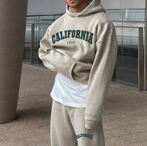 Mood Bored, California Hoodie, Fashion Sweatshirts, Trendy Hoodies, Winter 23, Streetwear Men, Fashion Hoodies, Retro Men, Latest Mens Fashion