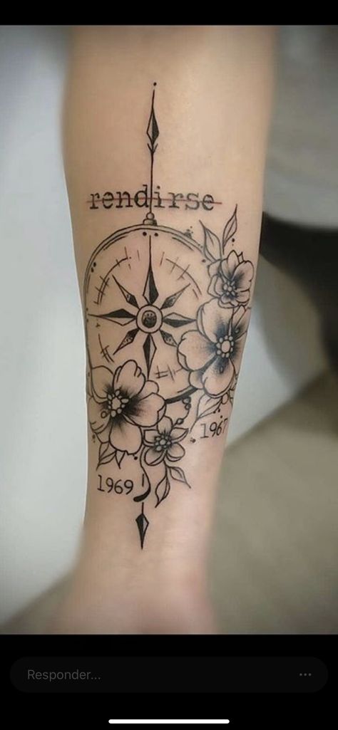 Compass And Flower Tattoo Forearm, Compass And Flowers Tattoo Design, Floral Compass Tattoo Feminine, Floral Compass Tattoo, Feminine Compass Tattoo Design, Compass Arrow Flower Tattoo, Anchor Compass Flower Tattoo, Feminine Compass Tattoo, Compass Tattoos