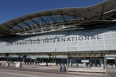 Check In Kiosk, San Francisco Airport, San Francisco International Airport, Face Recognition, Water Into Wine, Air Travel, International Airport, Sydney Harbour Bridge, International Travel