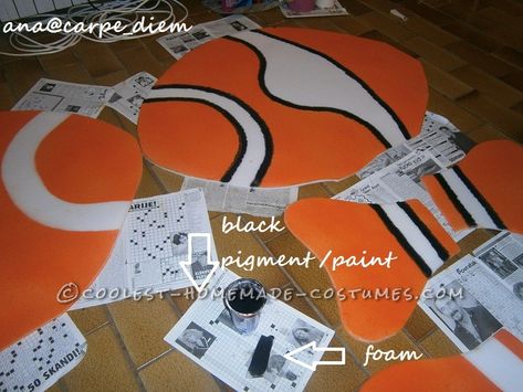 Cool Finding Nemo Group Costumes Diy Finding Nemo Costume, Nemo Costume Diy, Finding Nemo Jr Costumes, Finding Nemo Costumes, Finding Nemo Costume Diy, Finding Nemo Costume, Nemo Costume, Finding Nemo Party, Nemo Party