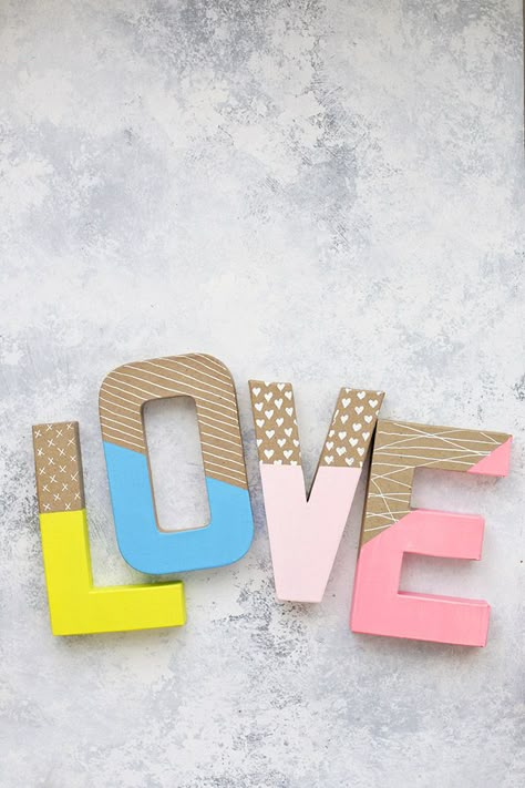 Painting On Letters Wood, Painting Wood Letters, Decorating Wooden Letters, Cardboard Letters Diy Decoration, Wood Letters On Wall, Painting Letters Ideas, Crepe Paper Wisteria, Letter Painting Ideas, Painted Letters Diy