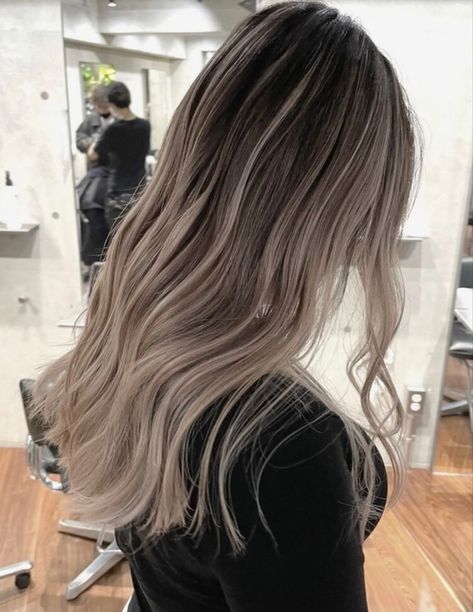 Asian Hair Balayage Ash, Asian Hair Inspo, Blonde Asian Hair, Ash Blonde Hair Balayage, Balayage Hair Ash, Hair Color Mahogany, Grey Hair Dye, Beige Hair, Korean Hair Color