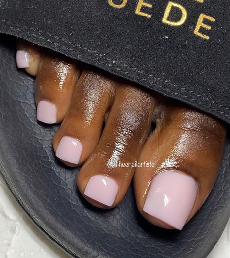 Toenail Polish Black Women, Natural Pedicure Ideas Toenails, Pink White Pedicure, Clear Pink Pedicure, Birthday Toe Nail Ideas, Baby Pink Toes Nails, Birthday Toes Nails, Pedicure Ideas Dark Skin, Light Pink Acrylic Toes