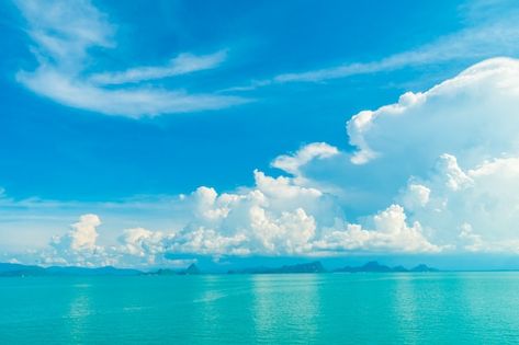 Underwater Background, Water Background, Summer Poster, Blue Background Images, Blue Sky Background, Sky Sea, Summer Light, Sky Landscape, Beach Background