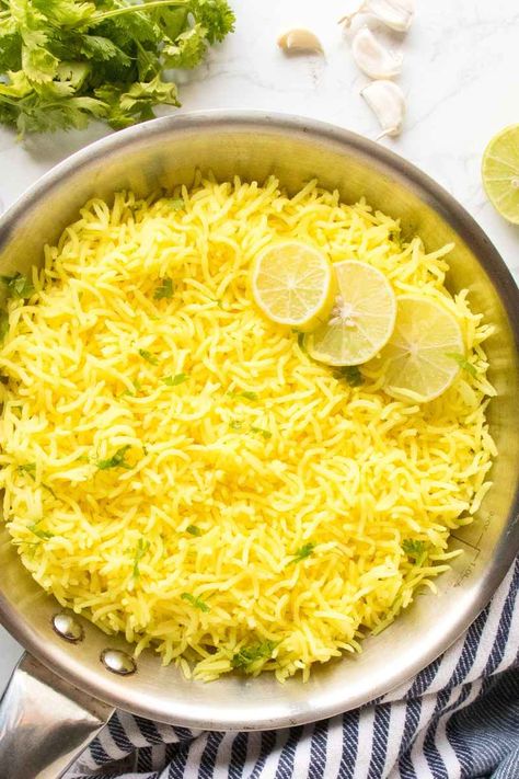 Lemon Butter Rice, Lemon Rice Recipes, Easy Lemon Rice, Turmeric Rice Recipe, Lemon Rice Recipe, Baked Plantain Chips, Vegan Butter Chicken, Cooking With Turmeric, Turmeric Rice