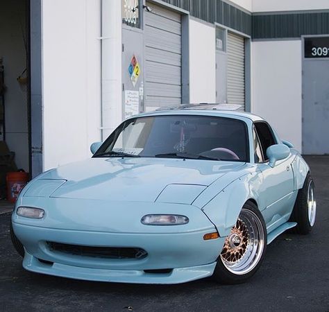 Photo by: @kennynsb / via @sti_bum TopMiata.com Blue Miata, Miata Wheels, Miata Mods, Subaru Impreza Wrc, Mx5 Na, Mazda Roadster, Mazda Miata Mx5, Top Miata, Eunos Roadster