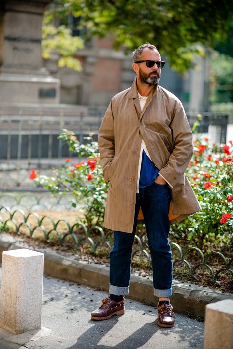 Timberland Boat Shoes, Men Streetstyle, Most Stylish Men, Milan Fashion Week Street Style, Best Dressed Man, Dad Fashion, Mens Fashion Blog, Mens Boots Fashion, Milan Fashion Weeks