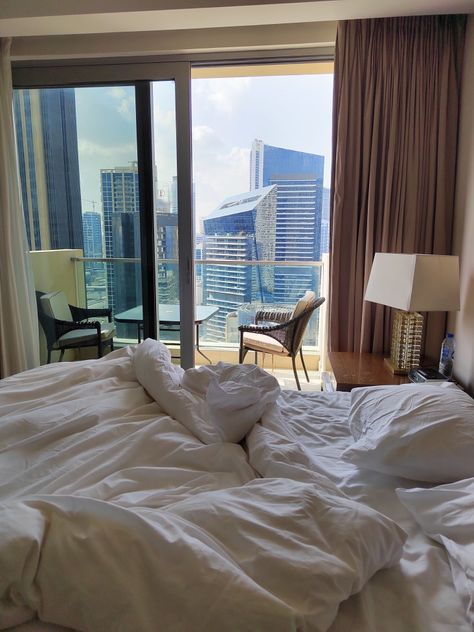 Dubai, Address Dubai Marina, Emirates Dubai Hotel Room, The Address Dubai, Royal Bedroom, Dubai Houses, Dubai Marina, Dubai Hotel, Hotel Suites, Dubai Uae, Hotels Room