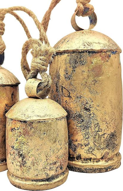 Diy Harmony Bells, Diy Cowbells For Christmas, Diy Large Outdoor Christmas Bells, Diy Sleigh Bells, Jingle Bell Christmas Decorations, Diy Rustic Christmas Bells, Diy Antique Bells, Diy Gold Bells, Diy Large Christmas Bells