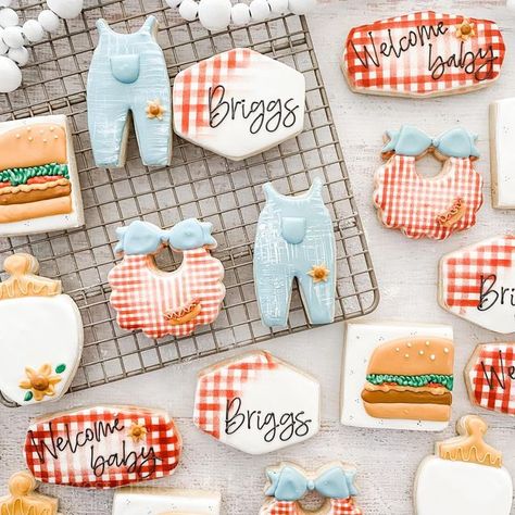 Baby Q Cookies, Gender Reveal Barbeque, Babyque Gender Reveal, Baby Q Girl Shower Ideas, Baby Shower Barbeque, Barbecue Baby Shower, Simple Gender Reveal, Cookie Corner, Gender Reveal Cookies