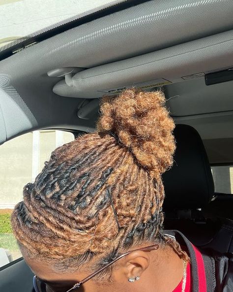 Kynn. 🌞 on Instagram: "10.19.22 • Yet another go-to style of mine! Back ponytail with a side swoop. Who said you can’t look classy with locs? • #locd #locdup #locdhaircommunity #locdqueen #locdlife #locstyles #loc #locs #starterlocs #palmroll #starterlocstyles #locjourney" Locs Swoop Ponytail, Locs Low Ponytail Styles, Locs Low Ponytail, Side Swoop Loc Style, Locs In A Ponytail, Loc Barrel Ponytail, Black Hair Locs, Side Swoop, Back Ponytail