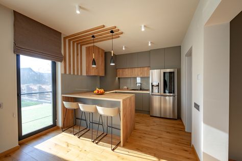 U Shaped Kitchen Layout Designs And Attributes U Shaped Kitchen Open Plan, L Shaped Kitchen With Breakfast Bar, Peninsula Kitchen Design Layout, U Kitchen Ideas, U Shaped Kitchen With Bar, Small Open Kitchen Design, Small U Shaped Kitchen Remodel, U Shaped Kitchen Layout, Kitchen L Shape