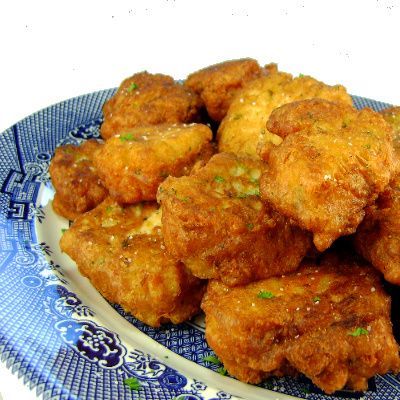 Clam Fritters Recipe, Clam Fritters, Cranberry Bread Pudding, Hard Sauce, Clam Cakes, Cranberry Bread, Shrimp Recipes For Dinner, Clam Recipes, Shellfish Recipes