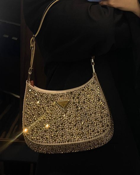 Prom Gold, Hoco Inspo, Sparkly Purse, Prom Purse, Sparkly Party, Dream Bag, Gold Girl, Women's Spurs, Glam Bag