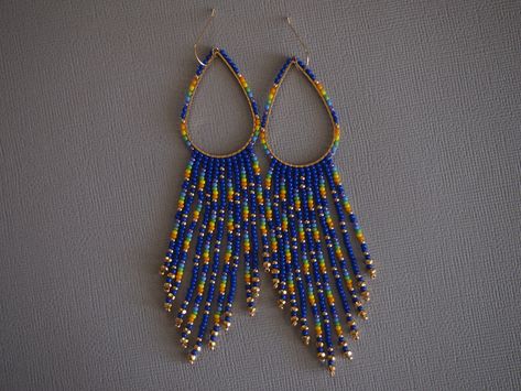 rocky mountain high: boho beaded teardrop fringes in royal blue and rainbow ombre with gold accents and 24k gold plated Czech glass Rainbow Ombre, Bead Earring, Iridescent Purple, Rainbow Gradient, Bead Projects, Mountain High, Periwinkle Blue, Beaded Fringe, Bead Jewellery