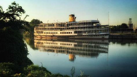 The story of Boblo Island Boblo Island, Boblo Boat, Kevin Mayer, Canada History, Vintage Detroit, Company Picnic, Amusement Park Rides, Belle Isle, Paddle Boat