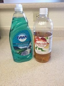 All-natural Hardwood Floor Cleaner Floor Cleaners, Wood Floor Cleaner, Clean Wood, Hardwood Floor Cleaner, Homemade Cleaning, Cleaning Tricks, Dawn Dish Soap, Homemade Cleaning Products, Natural Cleaning