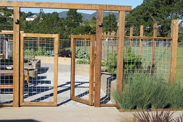 +deer +fence Design Ideas, Pictures, Remodel and Decor Fence Design Ideas, Wooden Gate, Deer Fence, Vegetable Planters, Diy Fence, Backyard Fences, Vegetable Garden Design, Garden Fencing, Fence Design