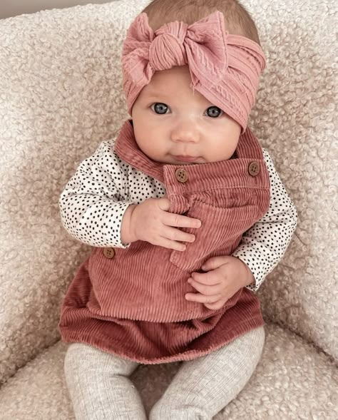 Small Boho Nursery Ideas, 3 Month Old Girl Outfits, Newborn Fall Outfits Girl, Winter Baby Outfits Girl, Newborn Winter Clothes Girl, Newborn Girl Winter Outfits, Infant Fall Outfits Girl, Infant Outfits Girl, Cute Baby Outfits Girl