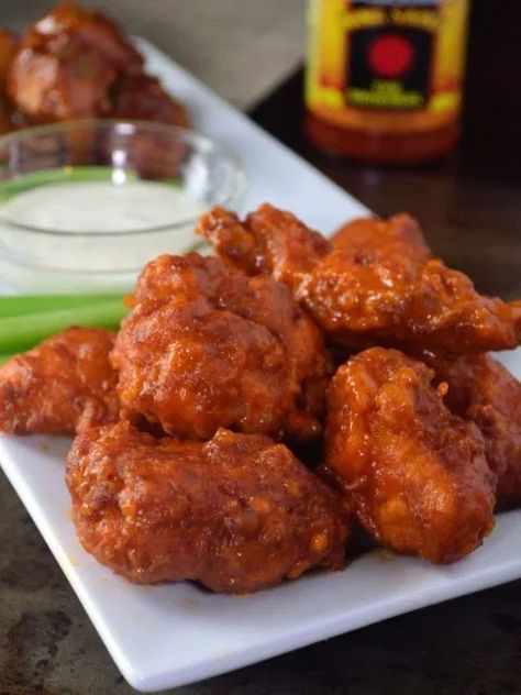 Wing Batter Recipe, Boneless Wing Recipes, Boneless Buffalo Wings, Coop Can Cook, Boneless Chicken Wings, Put The Phone Down, Boneless Wings, Buffalo Wild, Buffalo Wild Wings