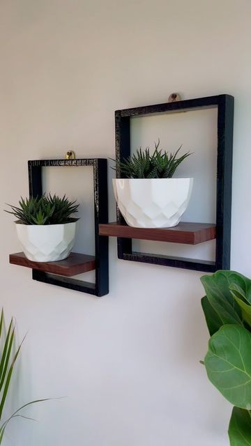 Biswajit Boruah on Instagram: "DIY hanging frame stand (Planter Stand)✨ . . Inspiration: Pinterest . #reels #explore #fyp #artist #diy #planterstand #artistsoninstagram #explorepage #hanging #plant #stand #walldecor #homedecor #homedesign #homestyle" Frame With Plants Inside, Picture Frame Planter, Upcycle Frames, Pinterest Reels, Hanging Plant Stand, Wall Plant Holder, Framed Plants, Hanging Flower Pots, Diy Plant Stand