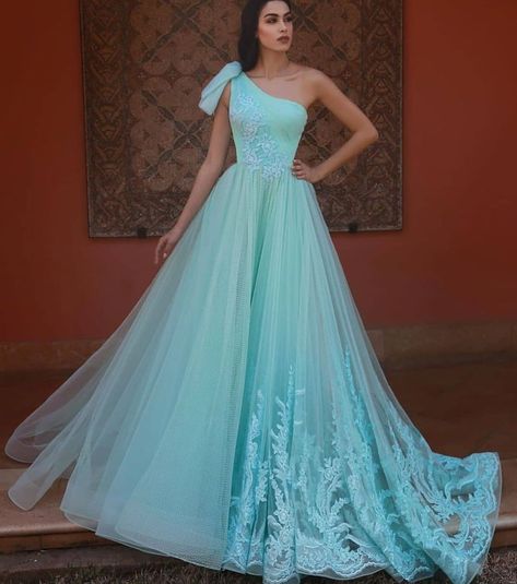 Style inspiration! #style#glam#classybabesrock Cyan Prom Dress, Sky Blue Prom Dress Long, Occasion Dresses Uk, Sky Blue Prom Dress, Green Prom Dresses, Evening Dresses Uk, One Shoulder Prom Dress, Prom Dresses Elegant, Prom Dresses 2020