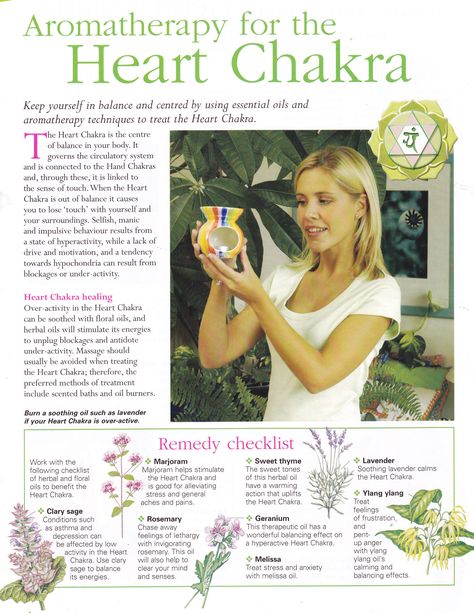 Chakra Herbs, Chakra Essential Oils, Herbs Healing, Heart Yoga, The Heart Chakra, Aroma Therapy, Energy Medicine, Alternative Healing, Les Chakras