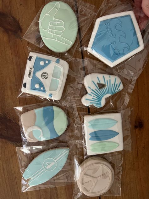 🌊🏄‍♂️FOURever Young🌊🏝 Fourth birthday party idea for boys! Beachy, boho, surfer boy party! Follow @daintydaledesigns on Instagram for more inspiration or to book with for your next event!🏄‍♂️🏝🌊 cookies by @southernsweetshomebaking Boho Surf Party, Surfer Cookies, 5 Is A Vibe Birthday Party Boy, Five Is A Vibe Birthday Party Boy, Four Ever Young Party Theme Boy, Boho Surf Birthday Party, Beachy Birthday Party, Surfer Birthday Party, 3rd Birthday Party For Boy