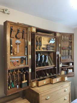 Tool Cabinet by ekutan Tool Box Organization Ideas, Wood Tool Chest, Tool Wall Storage, Woodworking Beginner, Box Organization, Woodworking Tool Cabinet, Wood Tool Box, Tool Storage Cabinets, Woodworking Tools Storage