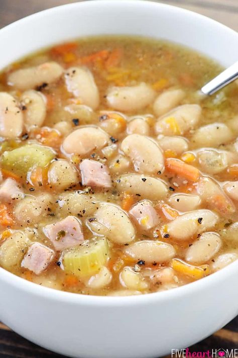 Slow Cooker White Bean & Ham Soup ~ a hearty, wholesome, comforting crock pot recipe that's perfect for using up leftover holiday ham! | FiveHeartHome.com White Bean Soup Crock Pot, White Bean Ham Soup, White Beans And Ham, Ham Soup Recipes, Slow Cooker Ham, Ham Soup, Ham And Beans, Ham And Bean Soup, Bean Soup Recipes