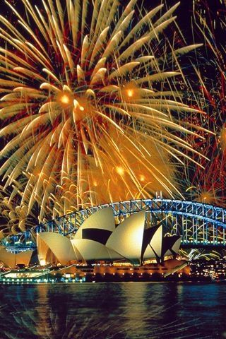 Beautiful World Sydney Fireworks, Storybook Gardens, New Year's Kiss, Chris Johnson, Oceania Travel, Airlie Beach, Autumn Scenes, Best Sunset, Queensland Australia