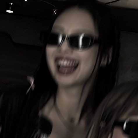 Blackpink Blurry Photo, Jennie Blurry Icons, Jennie Blurry Photos, Profile Girly, Jennie Profile, Jennie + Core + Aesthetic, Jennie Aesthetic Icon, Blur Pic, Blackpink Square Up