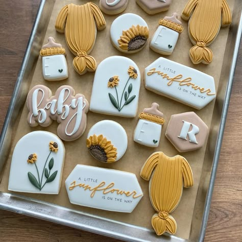 Emily Perkins, Sugar Cookie Business, Baby Shower Sugar Cookies, Sunflower Cookies, Cookies For Sale, Cookie Recipes Decorating, Sugar Cookie Recipes, Sunflower Baby Shower