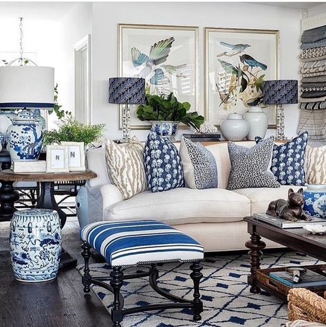 My favourite colour palette, in such a tasteful room. @highgatehouse love it!! #hamptonsstyle #hamptonsdecor #blueandwhitedecor… | Instagram Chinoiserie Living Room, Classic Interior Design Living Room, Blue And Green Living Room, Gingerbread House Ideas, Blue And White Living Room, Blue Living Room Decor, Chinoiserie Decorating, Blue White Decor, Small Bedroom Designs