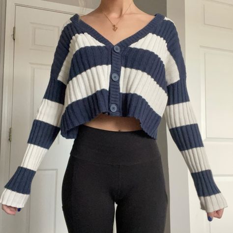 american eagle cropped cardigan Cropped Cardigan, American Eagle Outfitters, American Eagle, Jewelry Watches, Plus Fashion, Outfit Inspo, I Love, Jeans Shoes, Fashion Tips