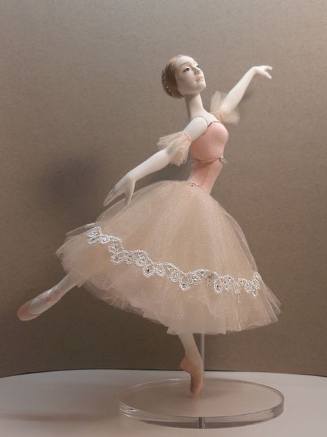 Porcelain Ballerina, Watercolor And Pastel, Unique Art Work, Ballerina Figurines, Ballet Doll, Antique Porcelain Dolls, Wood Doll, Dancers Art, Wood Peg Dolls