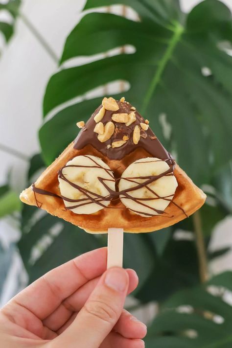 Waffles On A Stick, Waffle Bites, Waffle Stick, Food Warmer Display, Waffle Pops, Mini Waffles, Waffle Sticks, Dessert Waffles, Banana Waffles