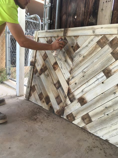 DIY Pallet Wood Herringbone Headboard - Six Clever Sisters Headboard Herringbone, Wood Headboard Diy, Pallet Wood Headboard Diy, Pallet Headboards, Diy Pallet Decor, Herringbone Headboard, Diy Pallet Decoration, Headboard Pallet, Pallet Wood Headboard