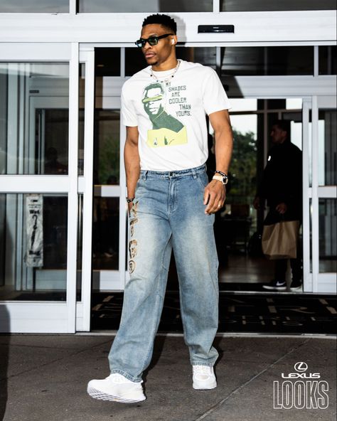 🦋@𝒗𝒍𝒐𝒏𝒆𝒎𝒊𝒎𝒊𝒊🦋 Russell Westbrook Outfits, Westbrook Outfits, Russell Westbrook, Mens Streetwear, Nba, Street Wear, My Style, How To Wear