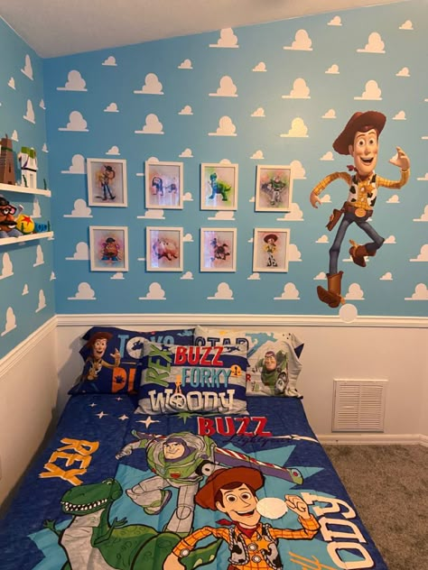 Toy Story Toddler Room, Toy Story Room Ideas For Boys, Pixar Room, Toddler Boy Room Themes, Toy Story Bedroom, Toy Story Nursery, Toy Story Room, Boy Room Themes, Dj Room